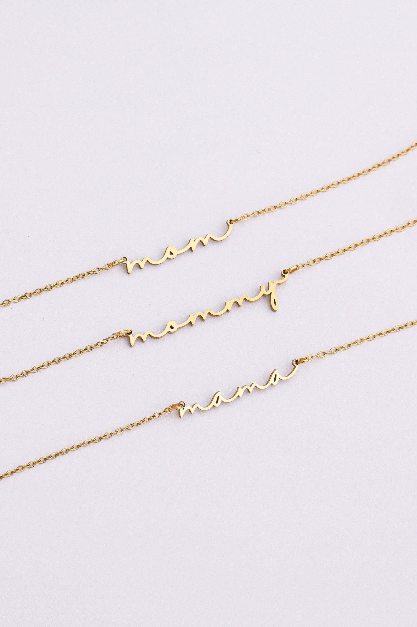 "Mommy" Necklace - The Everyday Things Boutique