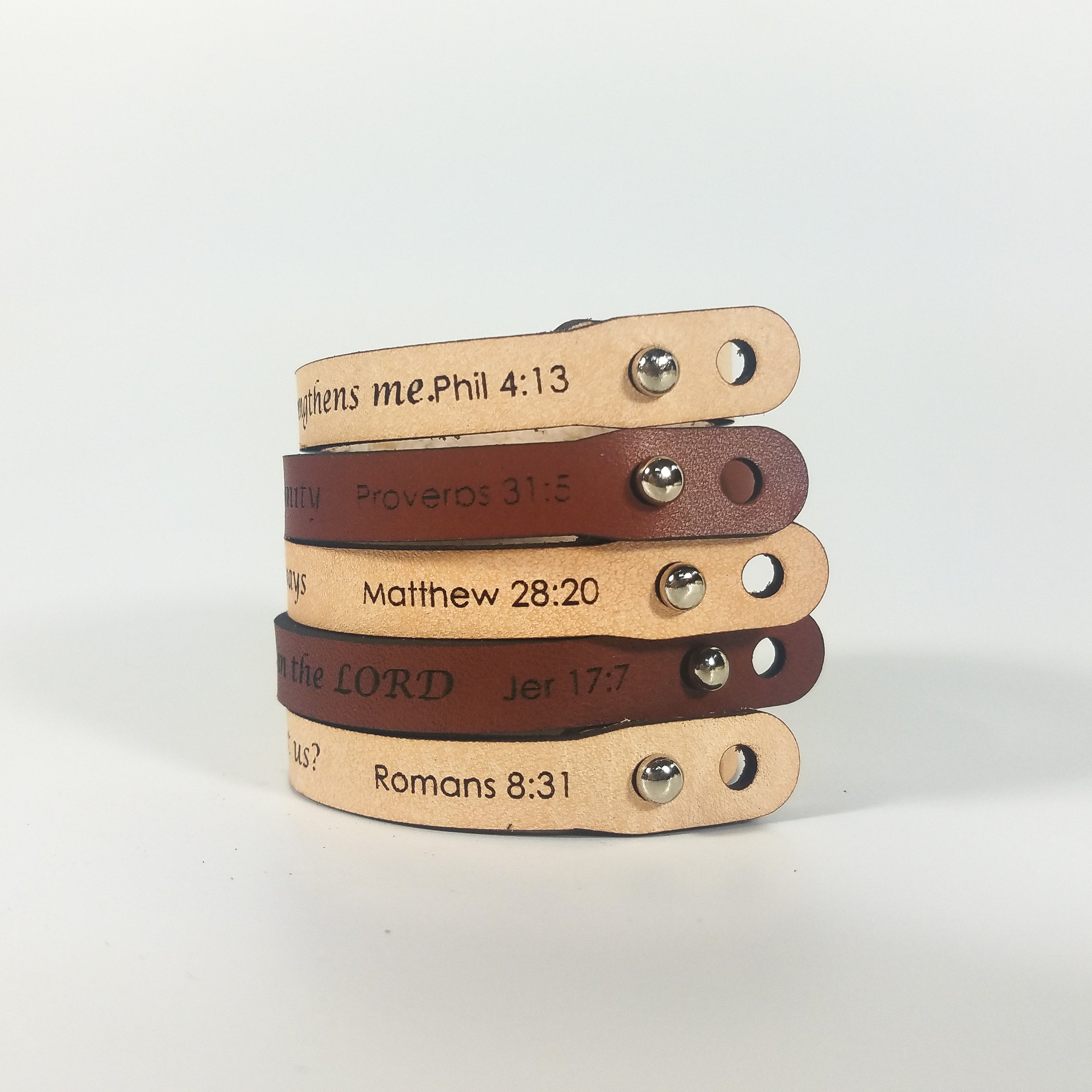 Spiritual Quote Bracelet - the light shines in the darkness - The Everyday Things Boutique
